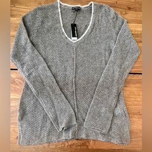 James Perse Cashmere Sweater, size 1 (small) NWT